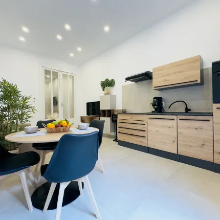 Nova Plebiscito 1, Apartment in Naples center