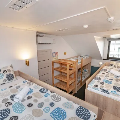 Oblaka Hostel Hotels near Yul Brynner Monument