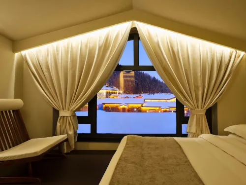 Xueshe·Guangnian Hotel (China Snow Village Scenic Area Branch) Hotels in Hailin