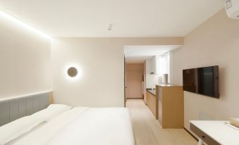 Chifeng CJIA Apartment (Hongshan Wanda Plaza)