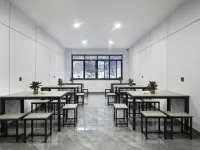 Sirui Bo Hotel 헤이수이 호텔