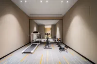 전쉔 유에쥐 호텔 (허츠 이저우 버스 터미널)