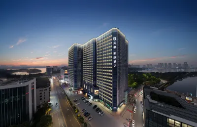 MEHOOD LESTIE Hotel (Foshan Nanhai Xinduhui Dali Pedestrian Street Branch) Hotels in Foshan
