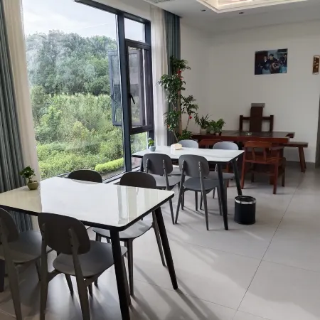 Donglixia Homestay (Jinyun Xiandu Scenic Area Branch)