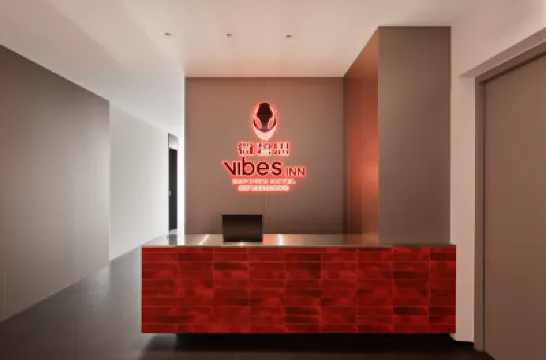VIbes INN賽博電競酒店（台州寶龍城店） 鄰近葭浬老街(一期)的酒店