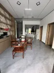 Luofu Mountain Waterside Retreat