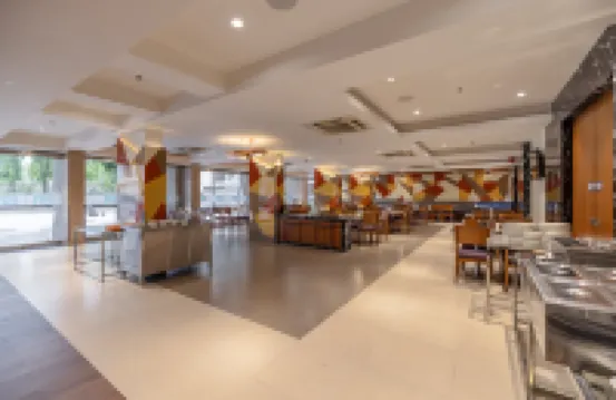 Quality Inn Patria Suites, Rajkot