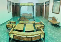 Taj 3 Star Hotel Near 200Mtr Taj Mahal Agra