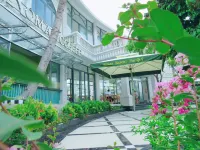 Roman Resort Phu Quy - Đao Phu Quy, Binh Thuan - parcheggio