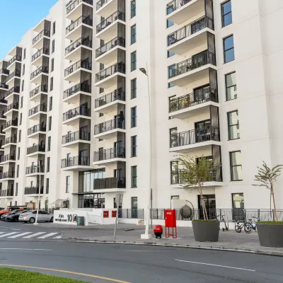 Silkhaus | Water's Edge โรงแรมใกล้มาสดาร์ซิตี้