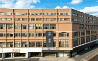 Urba S Hotel (Wanbao Plaza, Longyan Railway Station)
