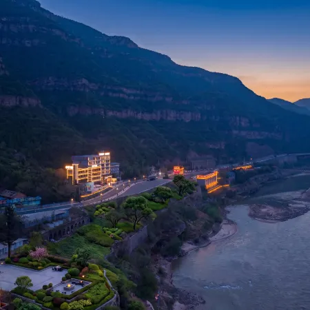 Hukou Waterfall Rivers and Mountains in Sight · Yunqi
