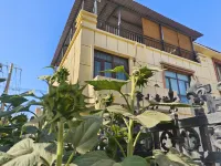 Yuqi Hostel