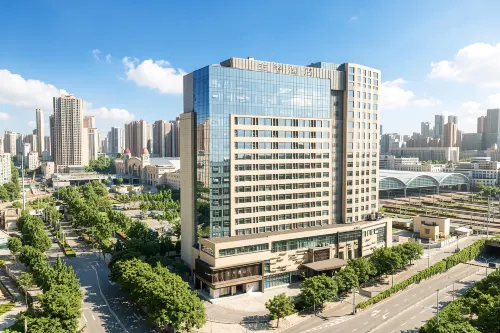 JI Wuhan Hankou Railway Station North Square Hotel