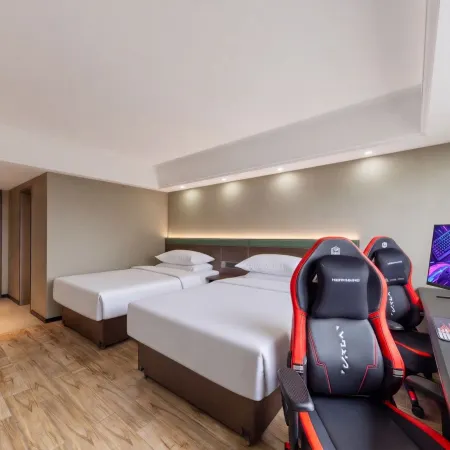 Maomi E-Sports Hotel (Wanning Station)
