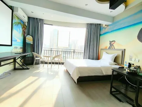 Bijie Aofeng E-sports Hotel - balcony