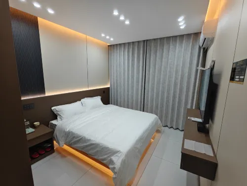 Jinyuan Smart Hotel