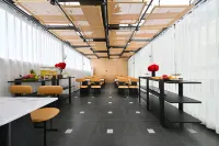 Sleepy Panda Hotel - 2つ星