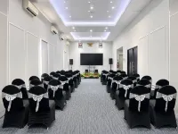 G Suites Hotel by Amithya - Airport Shuttle