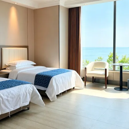 Pearl Bay Hotel