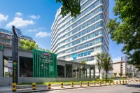 Hanting Nanchang Bayi Square Railway Station - 3 ดาว