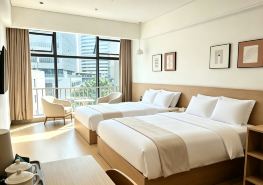 Jinyongbang Serviced Apartment (Luohu Yitian Holiday Plaza Huangbeiling Subway Station)