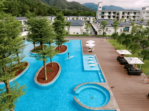 Qingyuan Aqua Cloud Hot Spring Resort - Beach