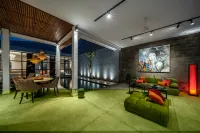 Rouge - Loft Minado - บังกะโล