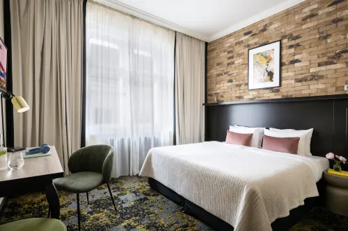Numa Prague Root - 4-Star