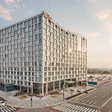 Ramada Encore by Wyndham Gimpo HAN River Hotel