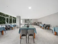 Yuejiang Collection Hotel - breakfast