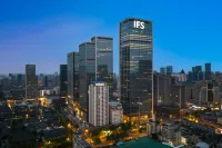TRUE GO Hotel (Chengdu Taikoo Li Chunxi Road Subway Station) - parking