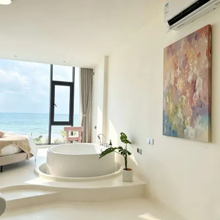 Zhenhai Tinglan Resort Hotel (China First Beach)