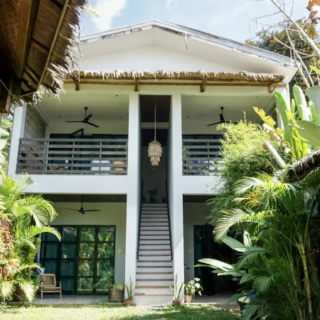 Happiness Villas