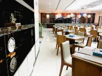 Feiqing Seaview Holiday Apartment (Hailing Island Minjie Happy Golden Coast Branch) - Infinity Pools