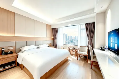 Home Inn Ruibai Cloud Hotel (Longyan Railway Station Zhongshan Road Branch) - 2 ดาว