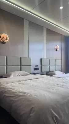 茲拉達別墅酒店 - 停車場