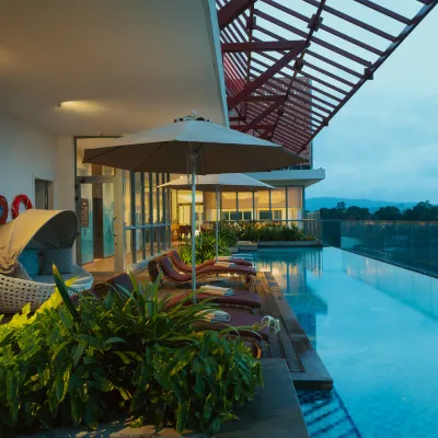 Kandy Myst by Cinnamon Hotels near Oak Ray Creations Batik