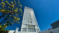 Hotel Rich Palace Surabaya - Breakfast