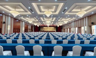 Yishui Longgang Hotel