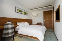 Ubay Hotel Hotels near Ring East Romantic Line