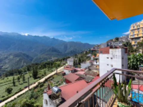 Mega View Homestay Hotels near Bản Mòng Sapa - Mong Village Resort Sapa