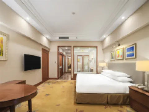 New Century Hotel Kaifeng Hotels in Kaifeng