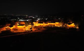 Guanglu Ancient Town Meets Villages