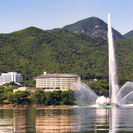 Cheongpung Resort Lake Hotel
