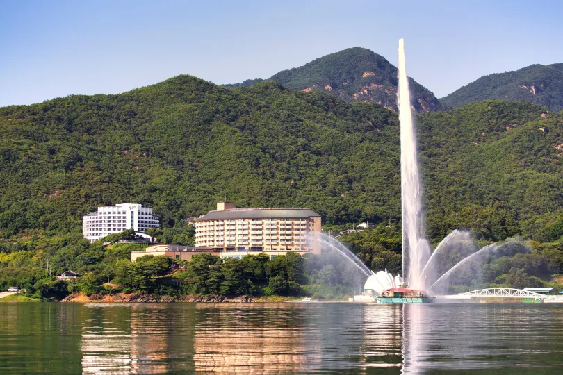 Cheongpung Resort Lake Hotel