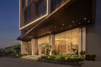 The Watson Premium Halong Hotel Các khách sạn gần Valley Beach Club - beach