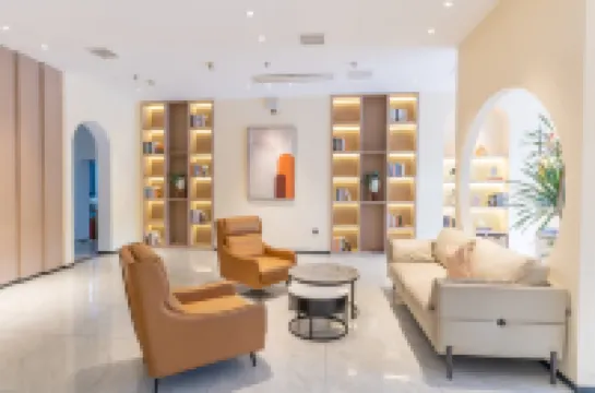 莜驛電競酒店（九亭店）