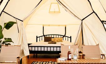Tannan Bay Free Day Beach Tent Hotel