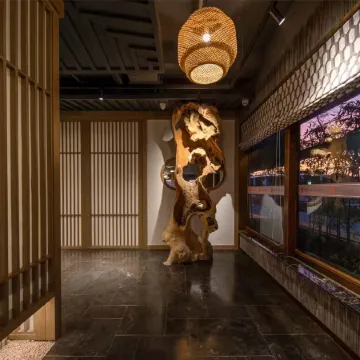 Qiyue Song Heritage Hotel (Hangzhou West Lake Hubei Intime Store) Отели рядом с достопримечательностью «Храм Джинси»